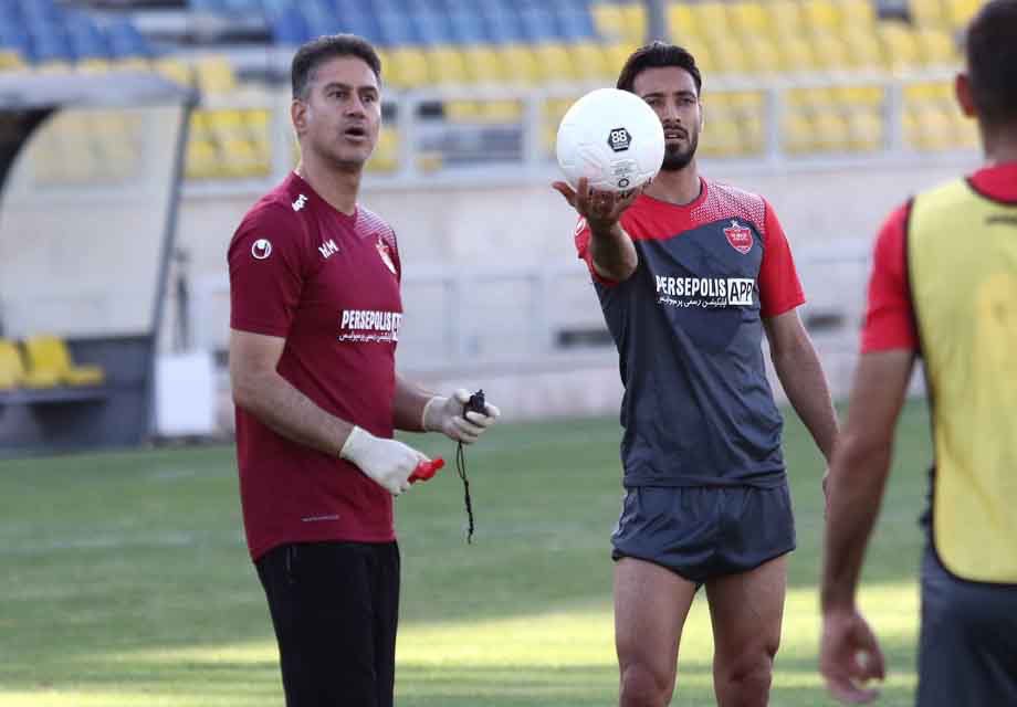 مربی تیم فوتبال پرسپولیس: امیدوارم بیرانوند در جشن قهرمانی حضور داشته باشد