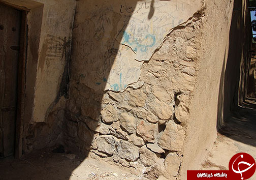 چرا درِ مسجد جامع کبیر نی ریز بسته است؟