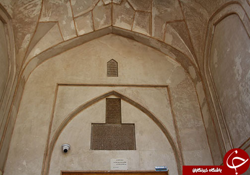 چرا درِ مسجد جامع کبیر نی ریز بسته است؟