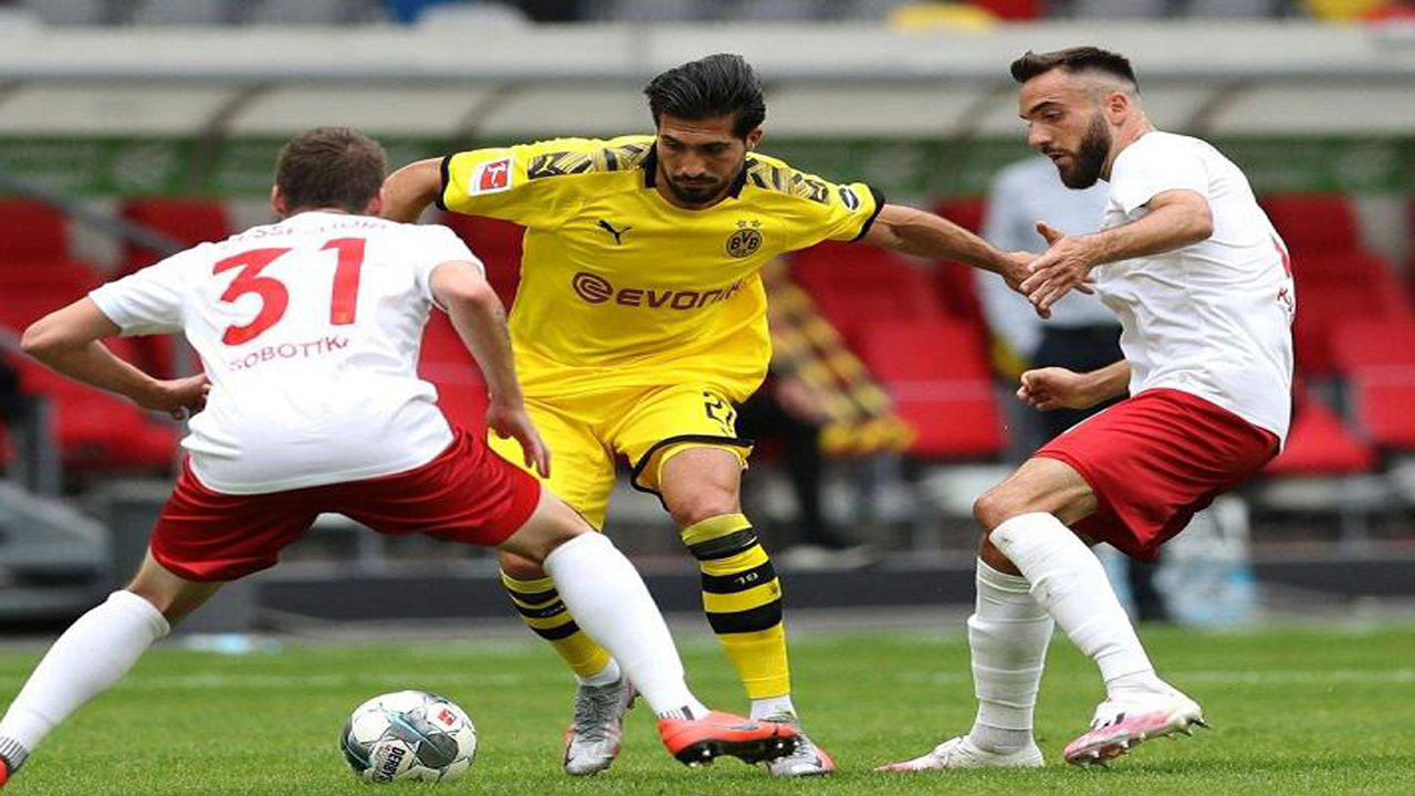 بازی دوسلدورف و دورتموند