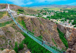 پل معلق هیر از تاثیرگذارترین پروژه&zwnj;های گردشگری استان اردبیل است