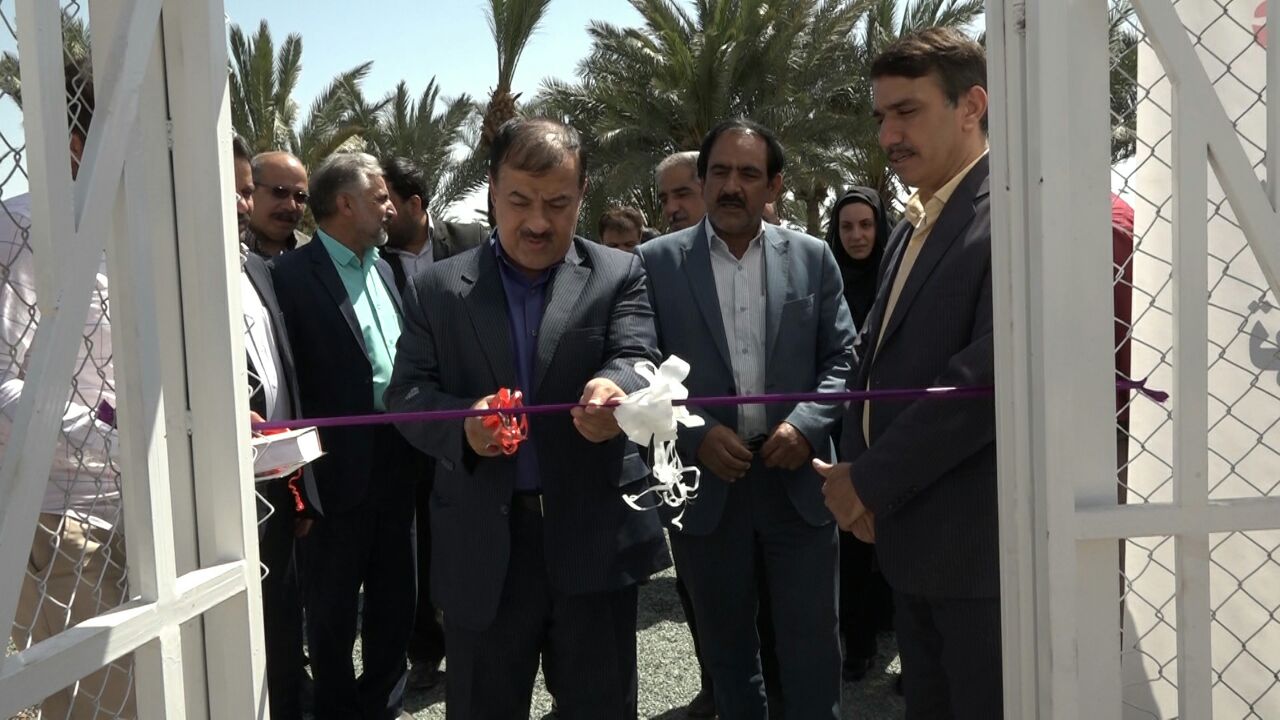 بهره برداری از دو زمین چمن مصنوعی در بافق