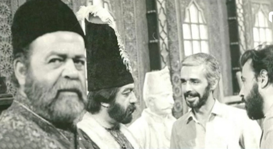 پاسخ همسر علی حاتمی به سوال شیطنت آمیز مجری بی‌بی‌سی + فیلم