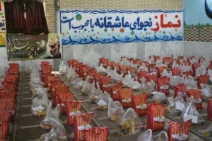 توزیع ۶۰۰ بسته کمک مومنانه در بهزیستی فهرج