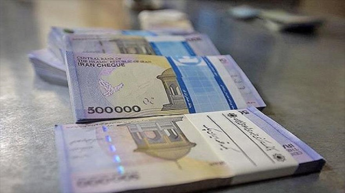 دولت باید تا ۲۵ تیر تکلیف همسان سازی حقوق بازنشستگان را مشخص کند