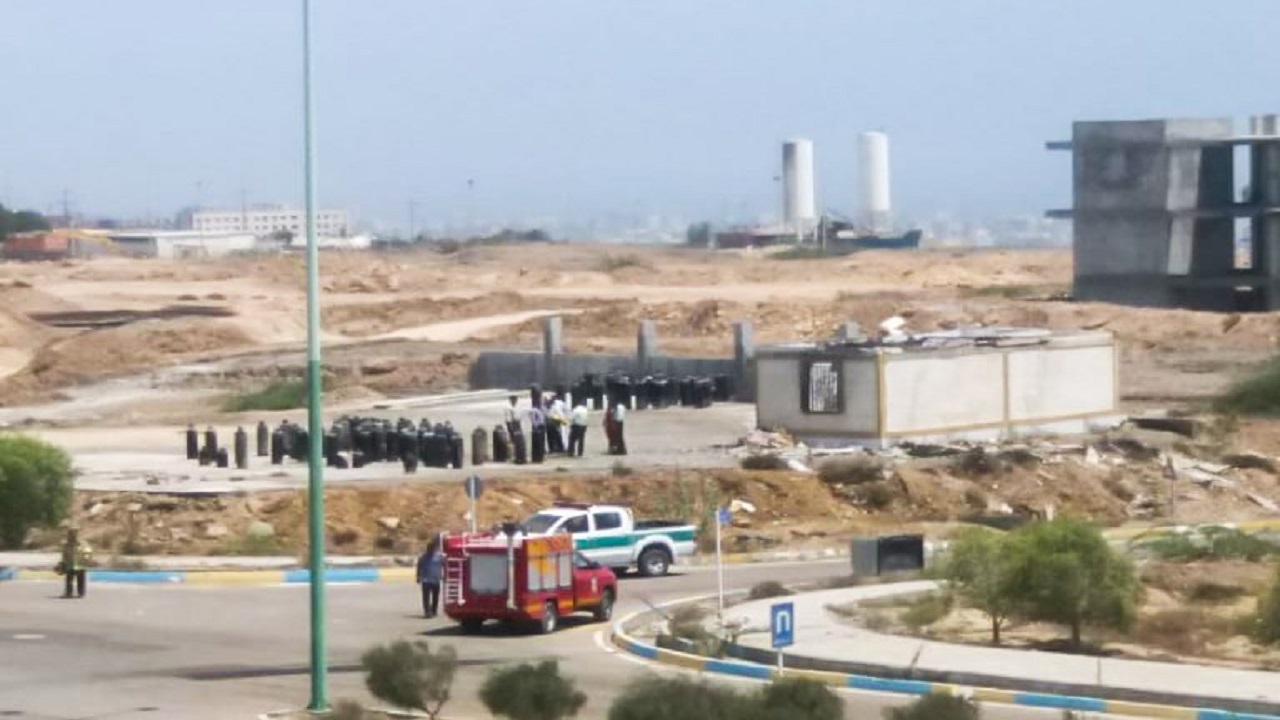 مهار آتش‌سوزی انبار سیلندر گازدرچابهار
