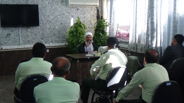 معنویت و اخلاق، جهت دهنده همه حرکت‌ها و فعالیت‌های فردی و اجتماعی