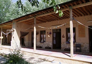 صدور۴۰ مجوز اقامتگاه بوم‌گردی در لرستان