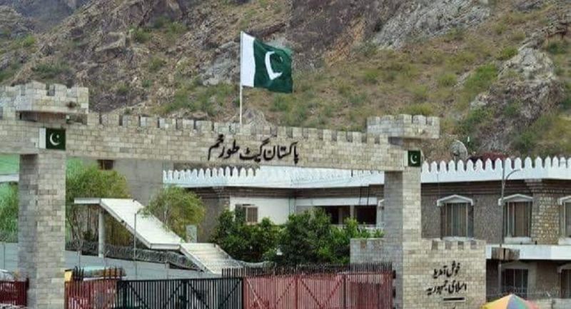 نگرانی بازرگانان افغانستان از مسدود ماندن صادرات به پاکستان