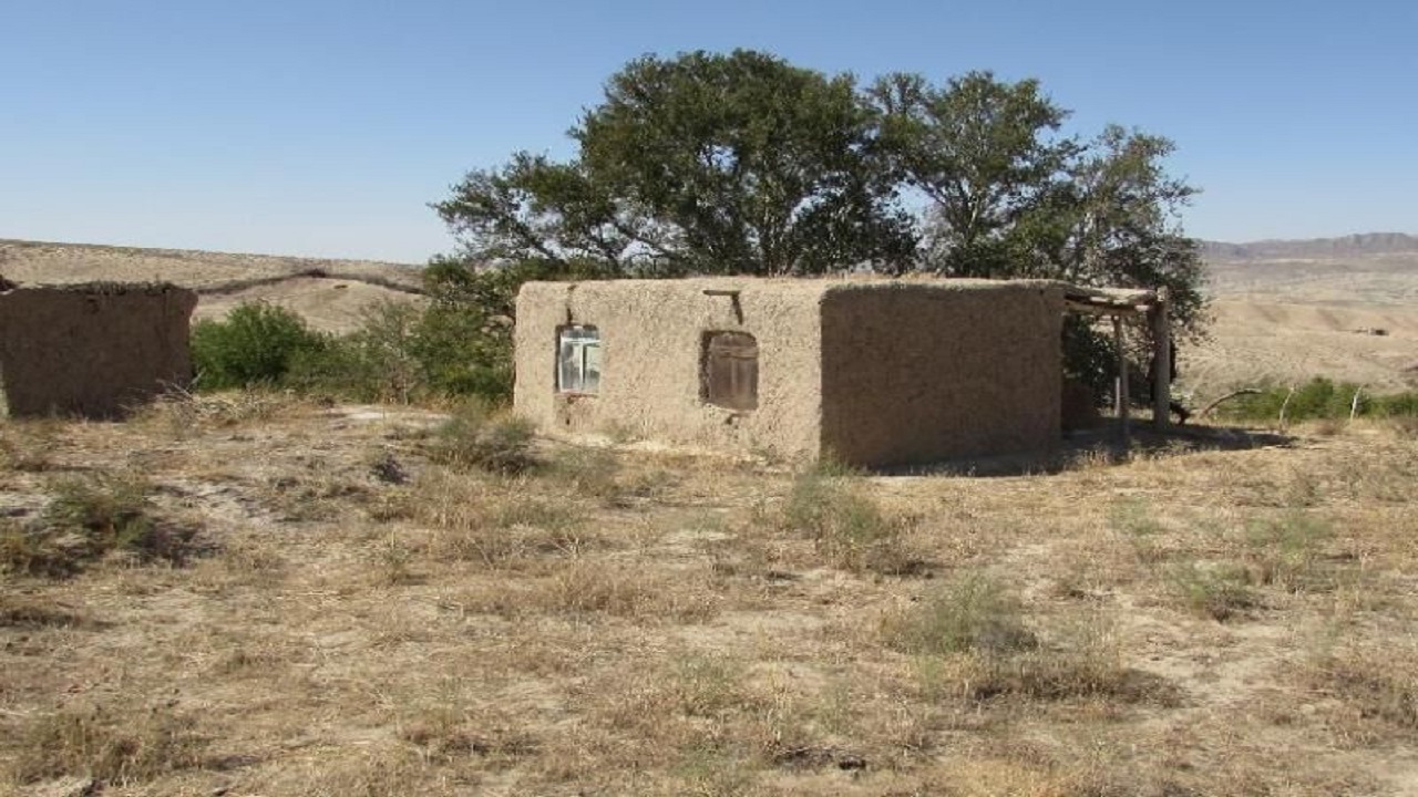 ورود دانش آموزان به مدارس خِشتی، ممنوع است