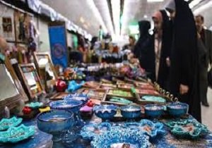 تجلیل از هنرمندان بازارچه صنایع دستی مهرپادین مهریز