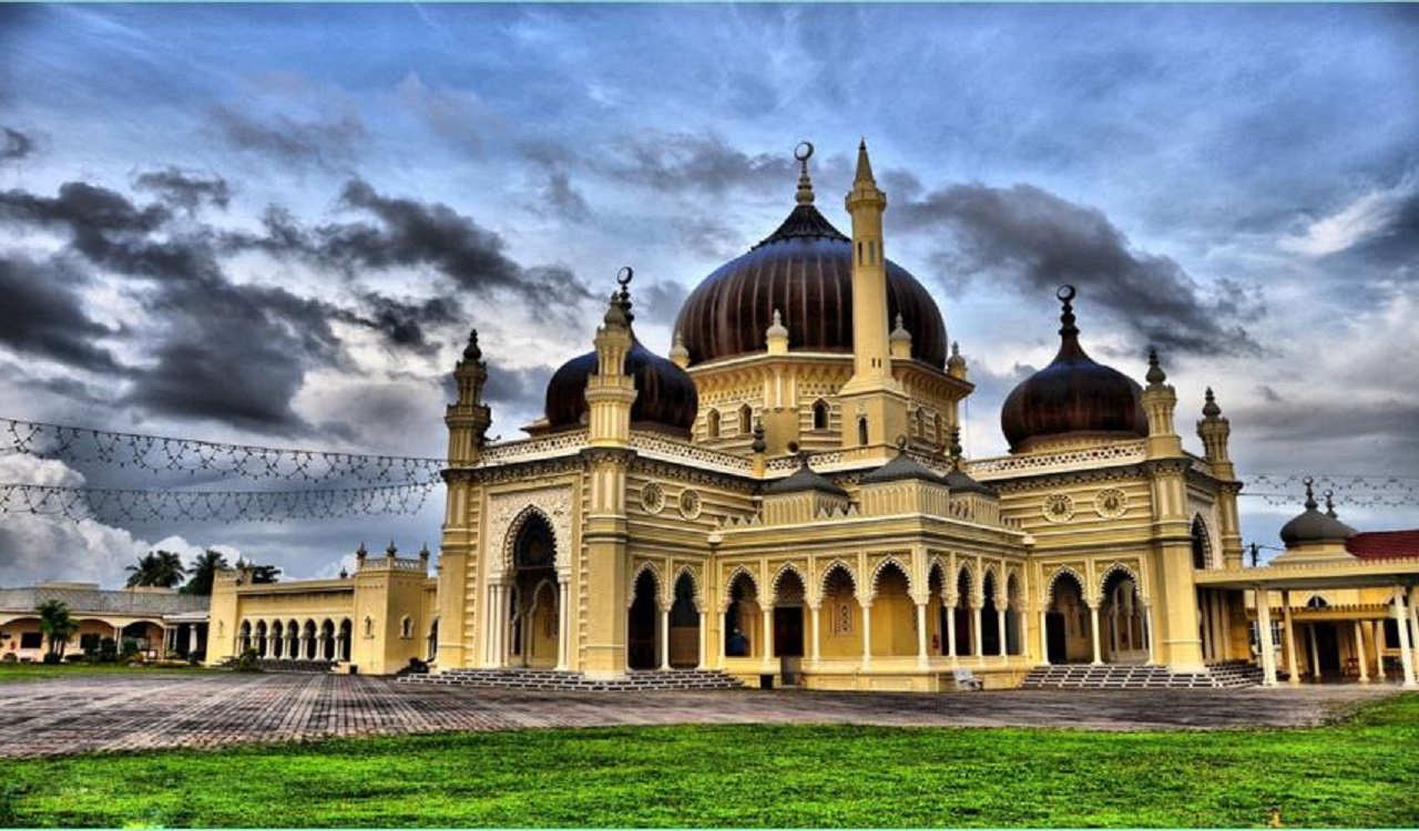 مسجد زیبای زاهر کداه مالزی با معماری تایلندی + تصاویر