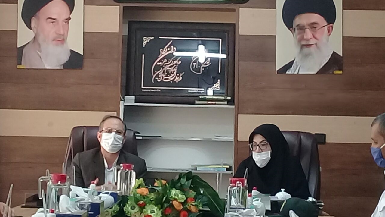 ساماندهی ماشین‌های سیار و دست فروشان میوه