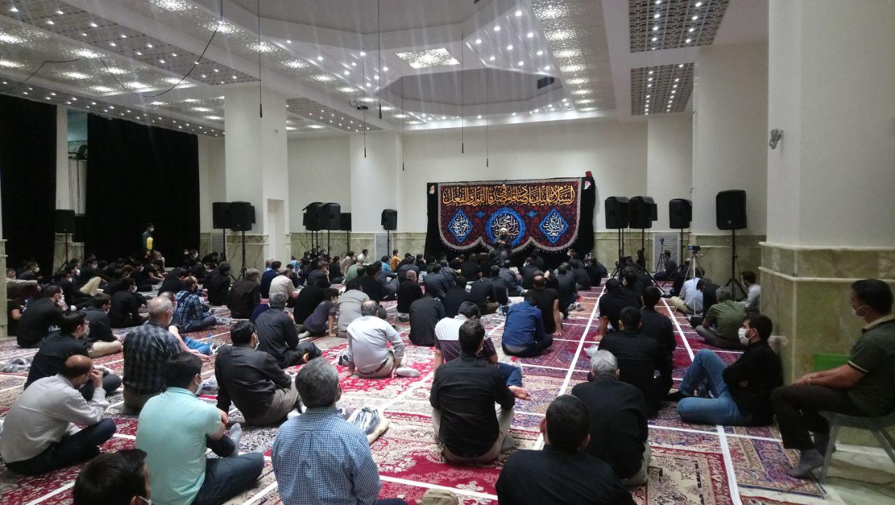 عزاداری شهادت امام صادق (ع) در امامزاده قاضی الصابر (س) / عاشقان حسینی حضور در راهپیمایی اربعین را از امام ششم خواستند
