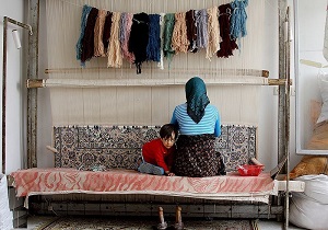 تولید کنندگان فرش در استان اردبیل حمایت می شوند