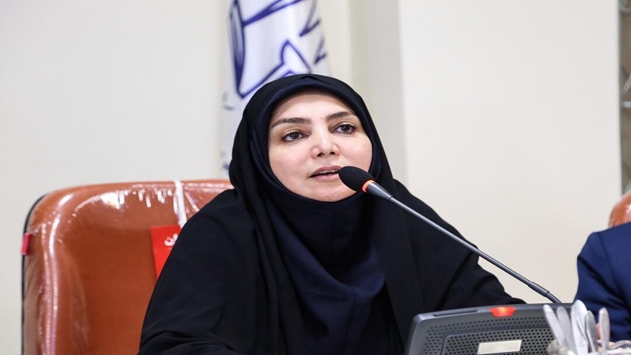 از حضور کودکان در اماکن عمومی و برخورد آن‌ها با افراد سالمند جلوگیری شود