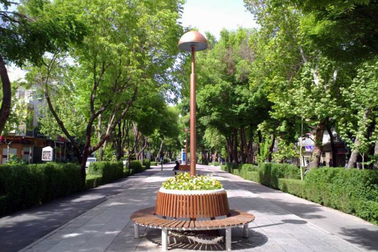 هتل ساخته شده در محور تاریخی چهارباغ، کوتاه می شود!