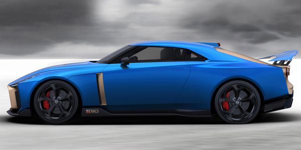 اتومبیل GT-R50 شرکت نیسان با قدرت 710 اسب&zwnj;بخار معرفی شد