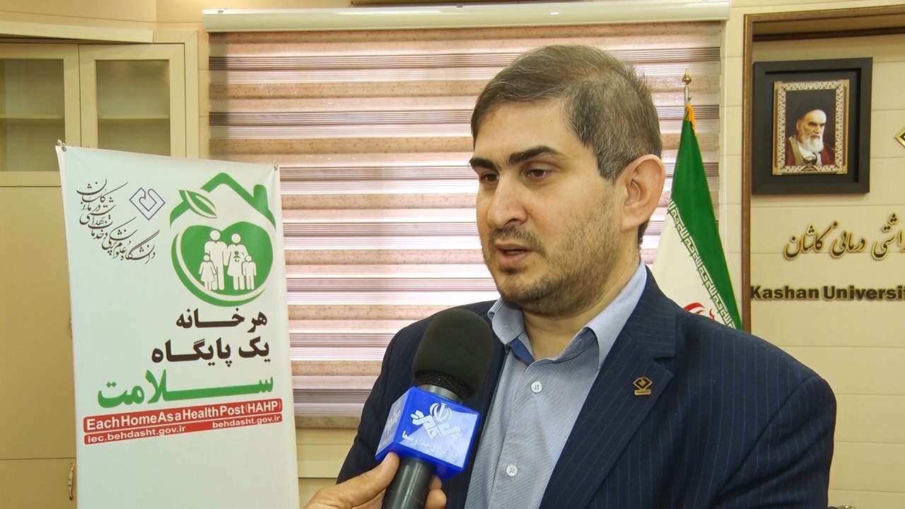 بستری شدن ۱۰ بیمار حاد تنفسی در کاشان