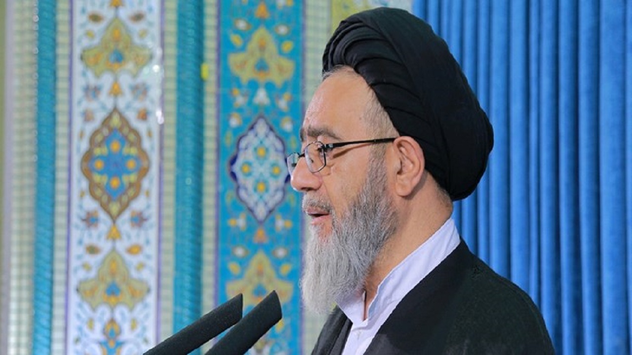 علت برگزاری نماز جمعه تبریز از زبان آل هاشم/ حمایت از برخورد قاطعانه دستگاه قضا با مفاسد و اجرای عدالت