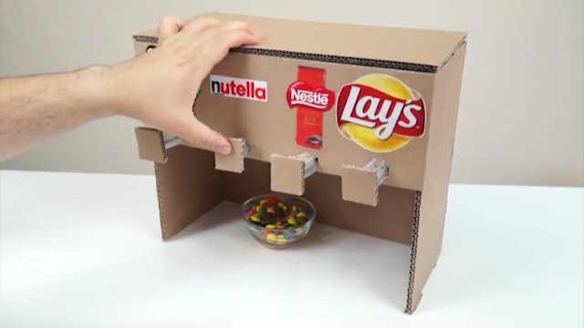 ساخت کاردستی‌های شگفت ‌انگیز، با استفاده از کارتن + فیلم