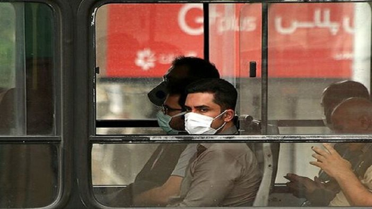 شهروندان در زمان استفاده از حمل و نقل عمومی حتما از ماسک استفاده کنند