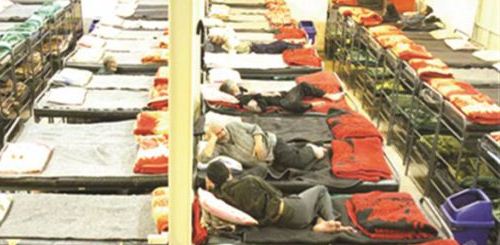 در گرمخانه‌های شهرداری تبریز به روی افراد بی خانمان باز است