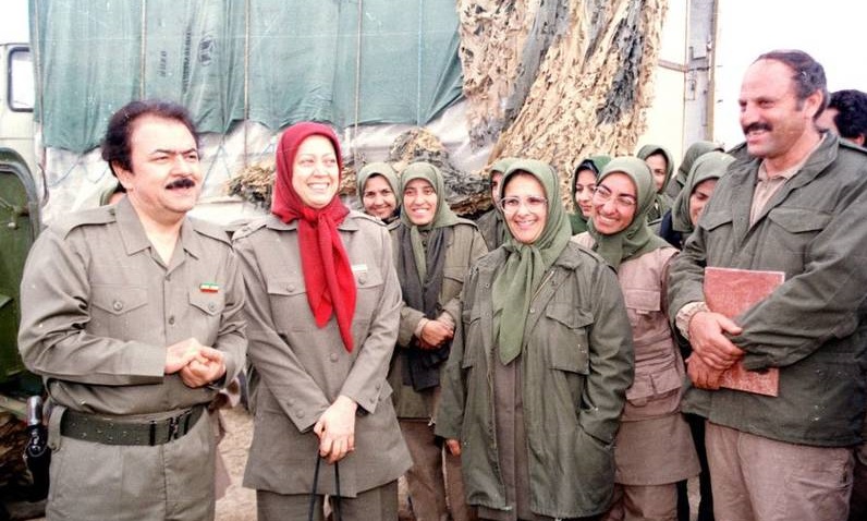 این تنها تنها دو صفحه از مثنوی هفتاد من جنایات منافقین بود