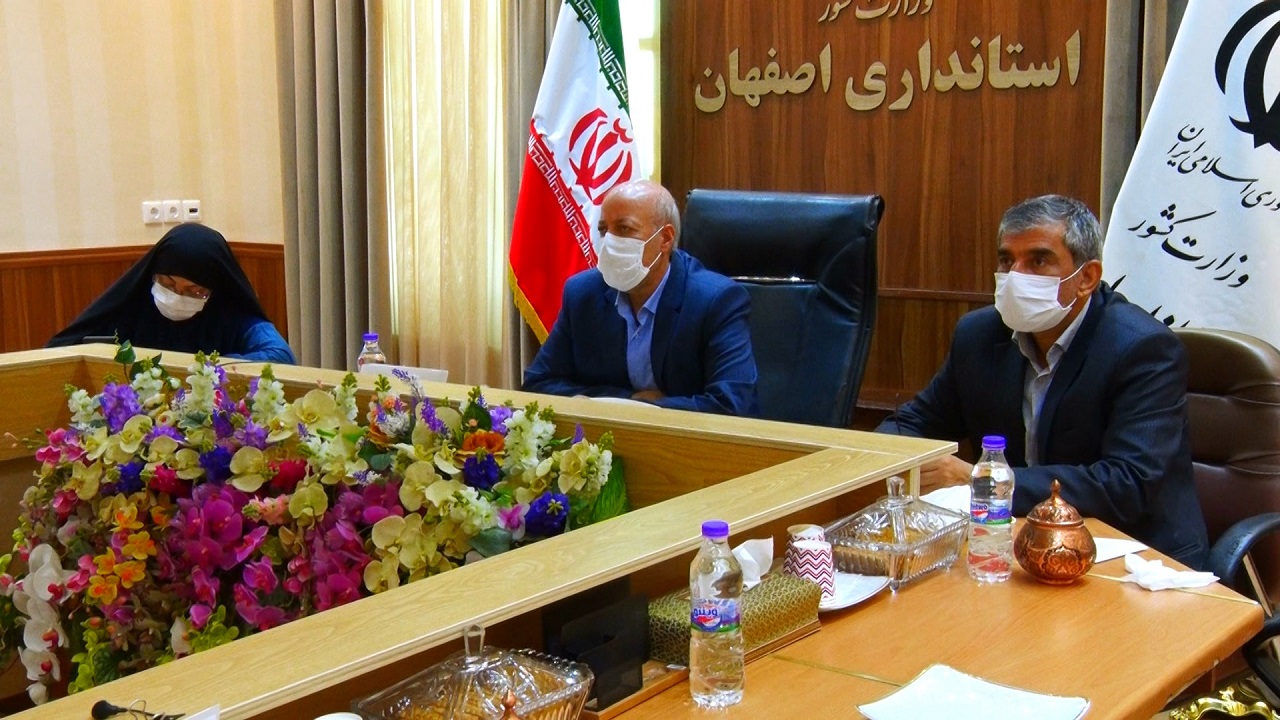 بستری شدن ۶۴ بیمار جدید با علائم مشکوک به کرونا در مراکز درمانی استان اصفهان