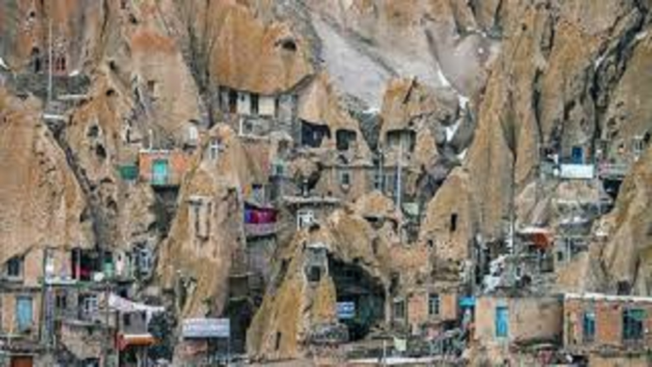 بررسی طرح های توسعه ای روستاهای هدف گردشگری شهرستان اسکو