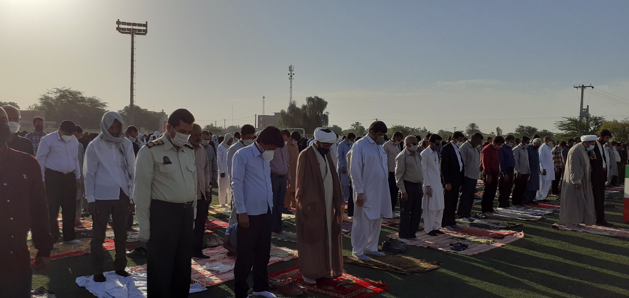 اقامه نماز عید فطر در استان کرمان+ تصاویر