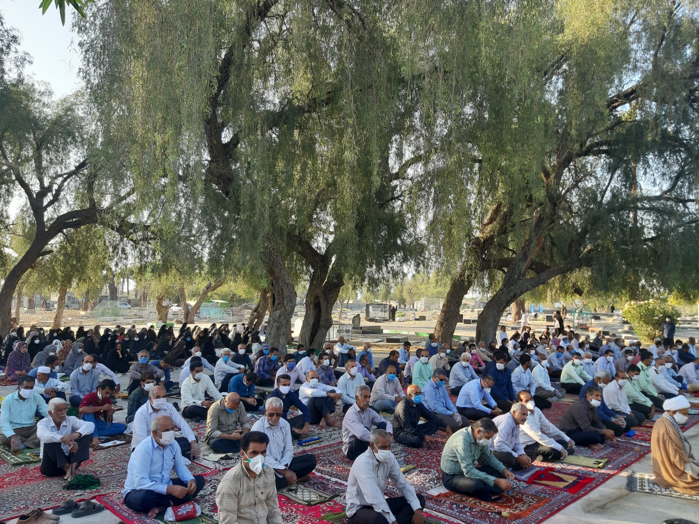 اقامه نماز عید فطر در استان کرمان+ تصاویر