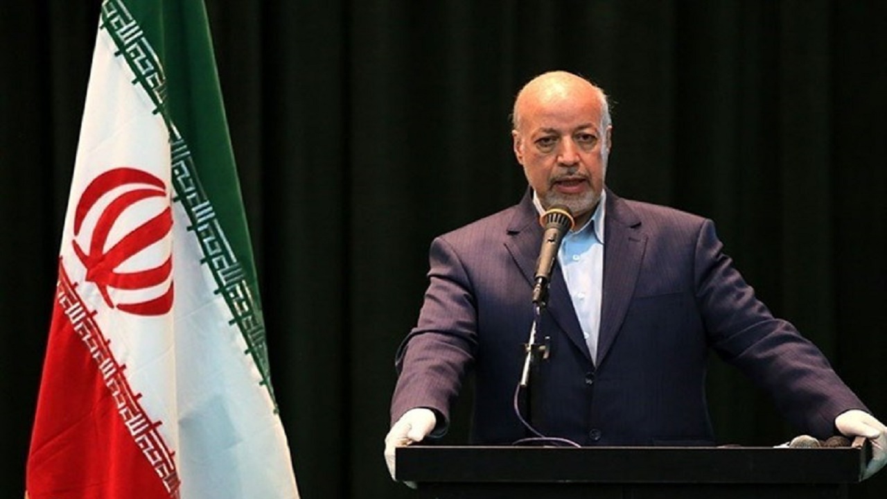 استفاده از ظرفیت جوانان و زنان در استان اصفهان کمرنگ است