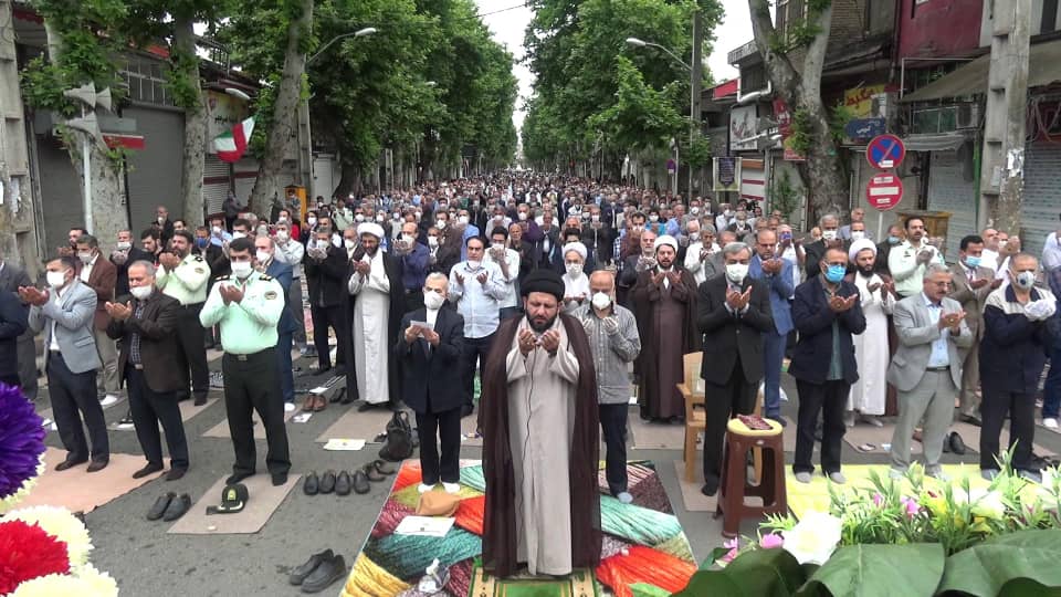اقامه نماز عید سعید فطر در گیلان + عکس