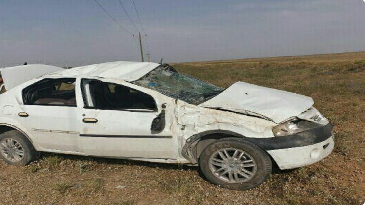 مصدومیت چهار نفر بر اثر واژگونی خودرو در قزوین