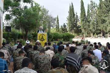 برگزاری نماز عید فطر رزمندگان فاطمیون در حلب