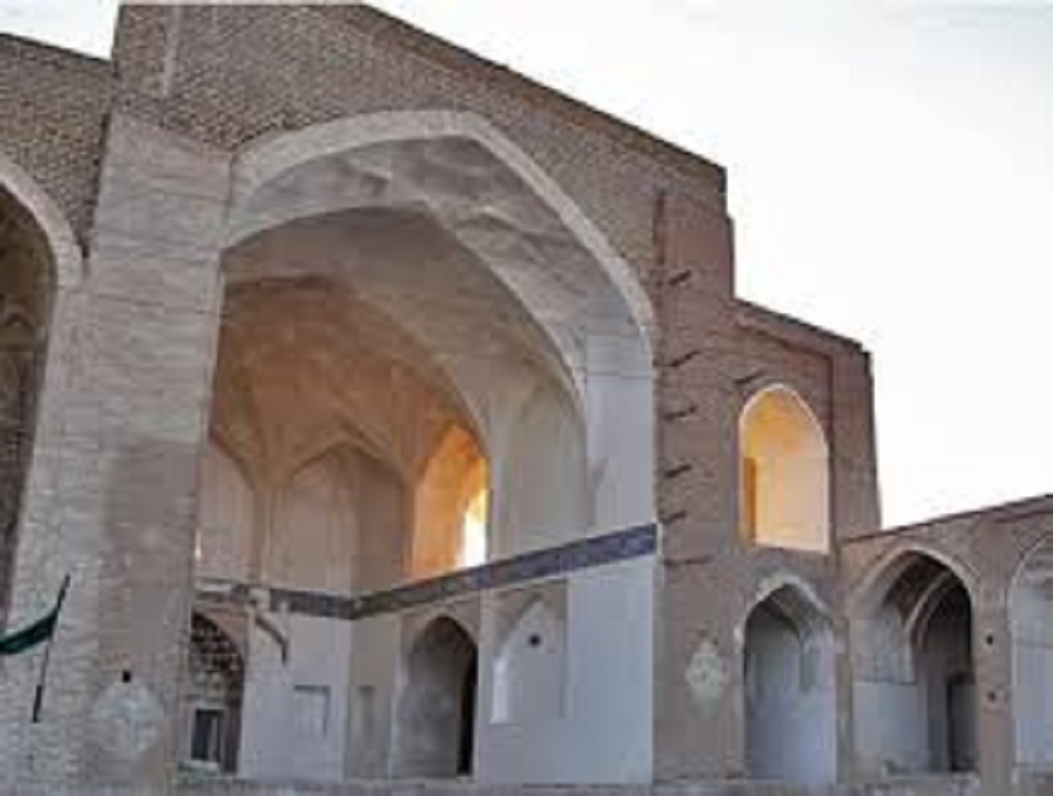 از خودنمایی ابرها در دل روستای زیبا و سرسبز لشکنار تا سریعترین سرقت گوشی موبایل در تهران&zwnj; پارس! + فیلم و تصاویر