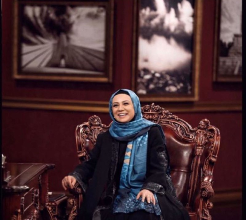 شیرازی صحبت کردن خانم کارگردان