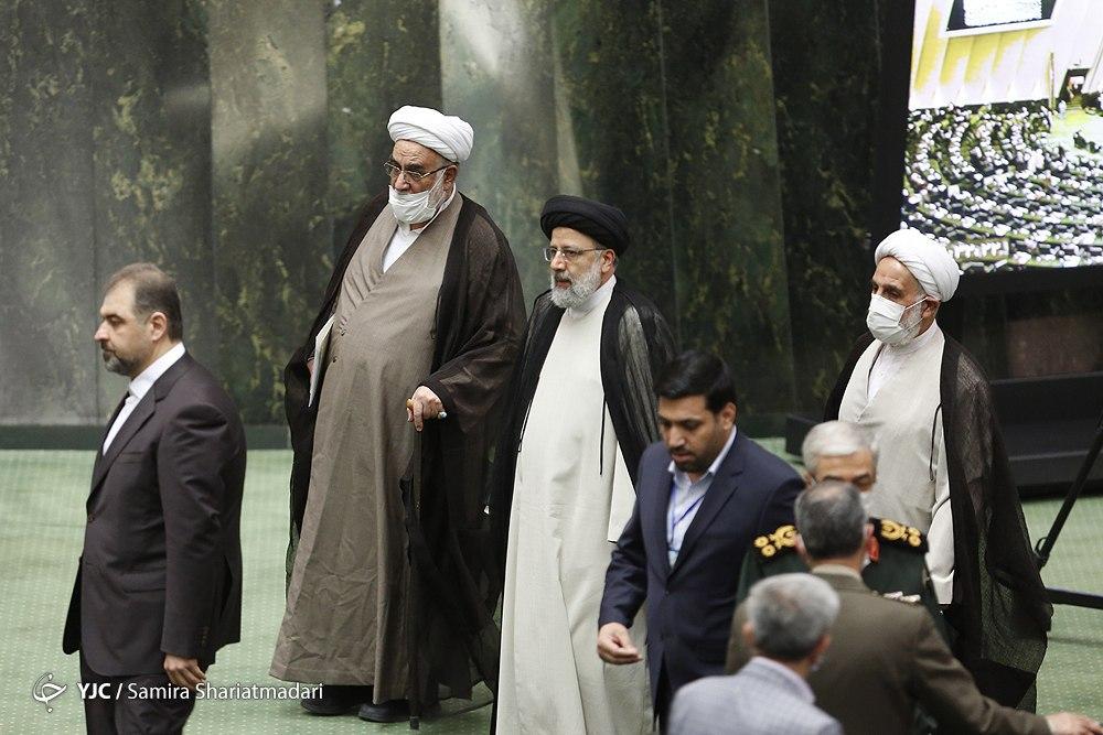 کدام شخصیت&zwnj;های سیاسی در مراسم تحلیف مجلس یازدهم حضور دارند؟