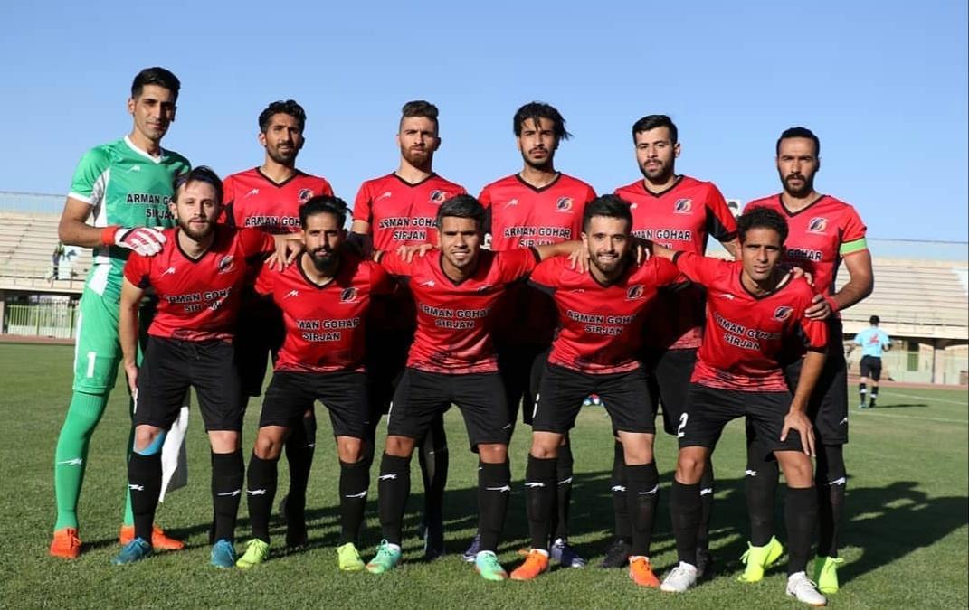 ۲ بازیکن لیگ یکی کرونایی شدند