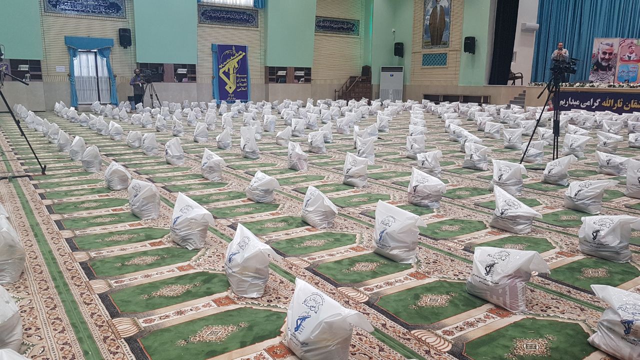 آغاز توزیع بیش از ۱۴۰ هزار بسته معیشتی در گلستان
