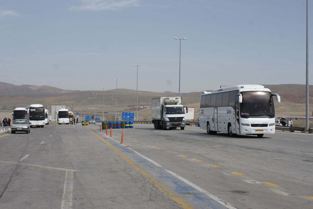 کشف قلیان از خودرو عبوری در ورودی شهرستان مهران