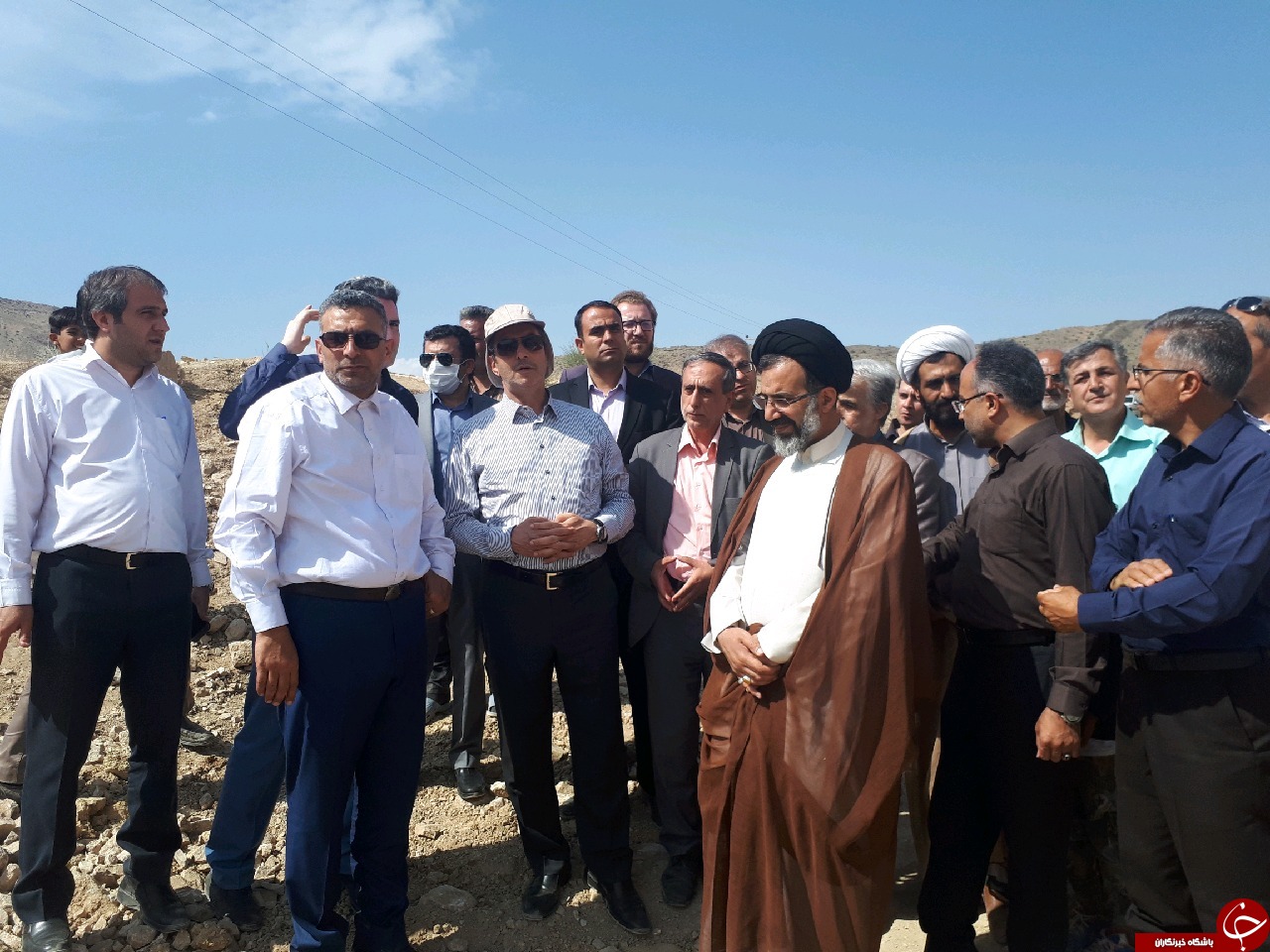 بازگشایی محور مسدود شده روستا&zwnj;های ساوه تا عصر امروز