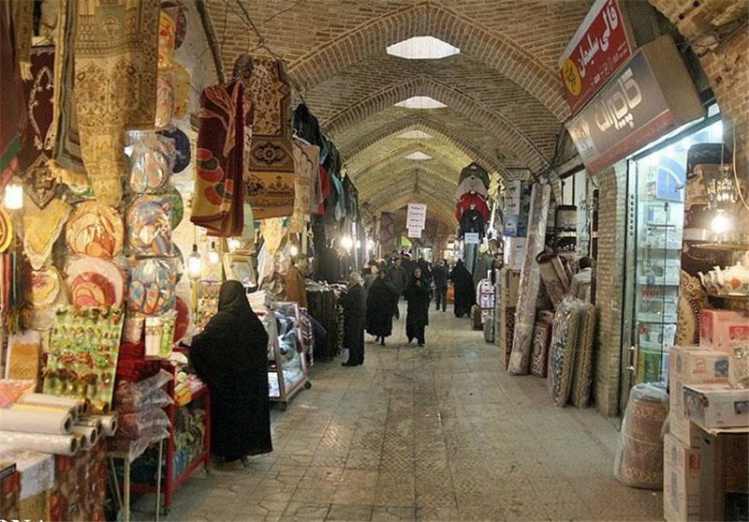 آغاز مرمت سرای ذبیحیان در بازار تاریخی زنجان