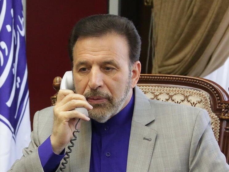 واعظی بر استفاده از امکانات برای مهار آتش سوزی خائیز تاکید کرد