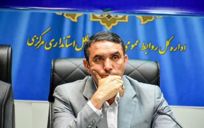 استاندار مرکزی کرونا گرفت