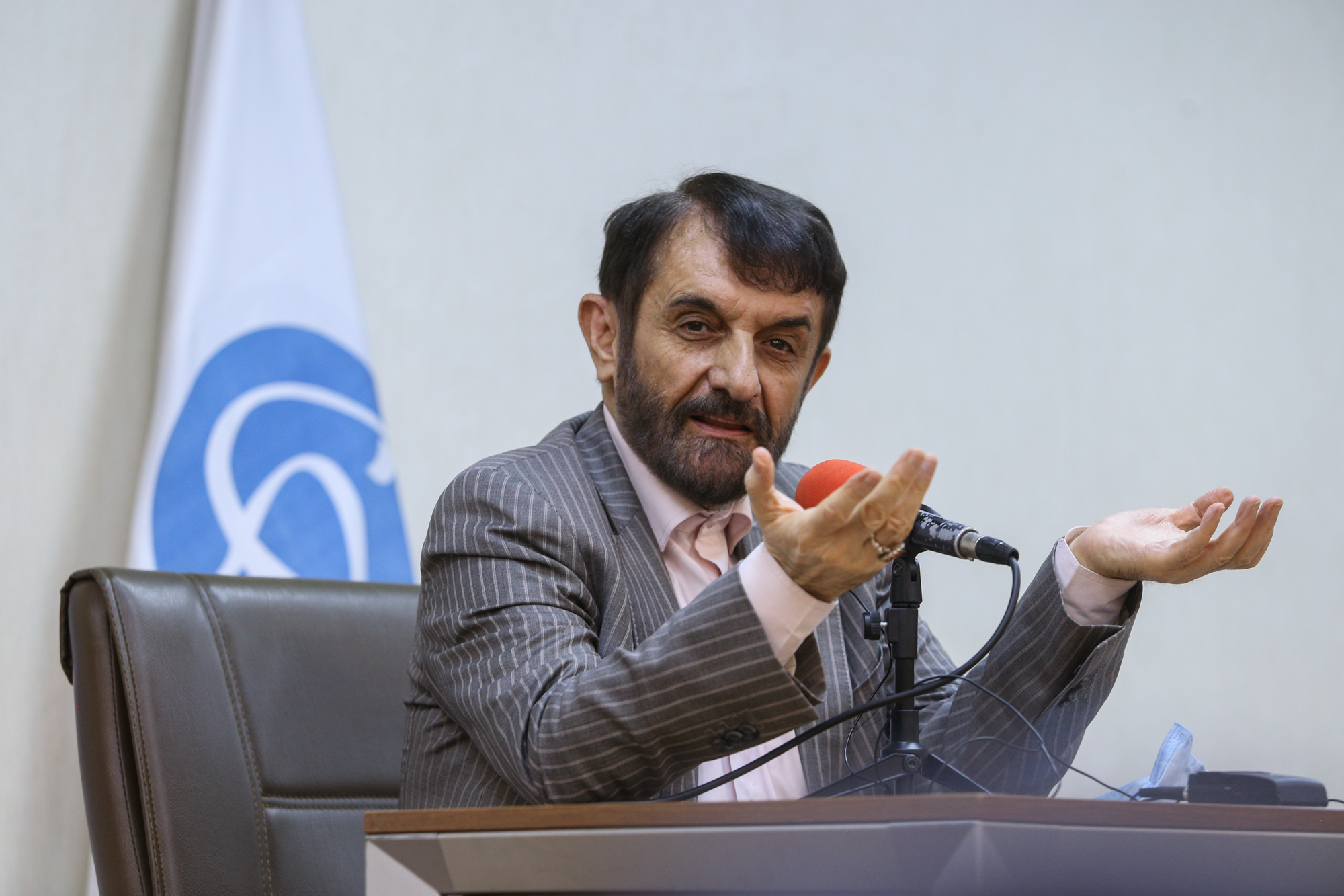 تمام پول صادرات بنزین به ونزوئلا به خزانه واریز شد