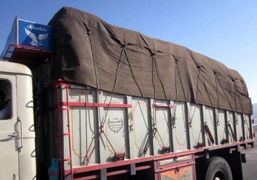 کشف بیش از ۳ میلیارد ریال کالای قاچاق در نائین/ توقیف محموله میلیاردی قاچاق در سمیرم