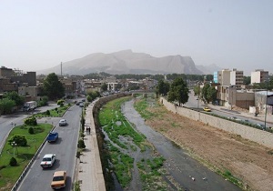 ساماندهی و لایروبی ۳۰ کیلومتر از رودخانه خرم‌آباد