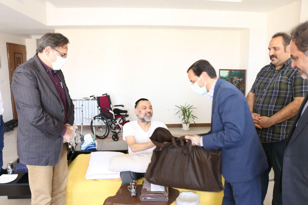 دیدار مدیرعامل انجمن تئاتر انقلاب و دفاع مقدس با رضا ایرانمنش